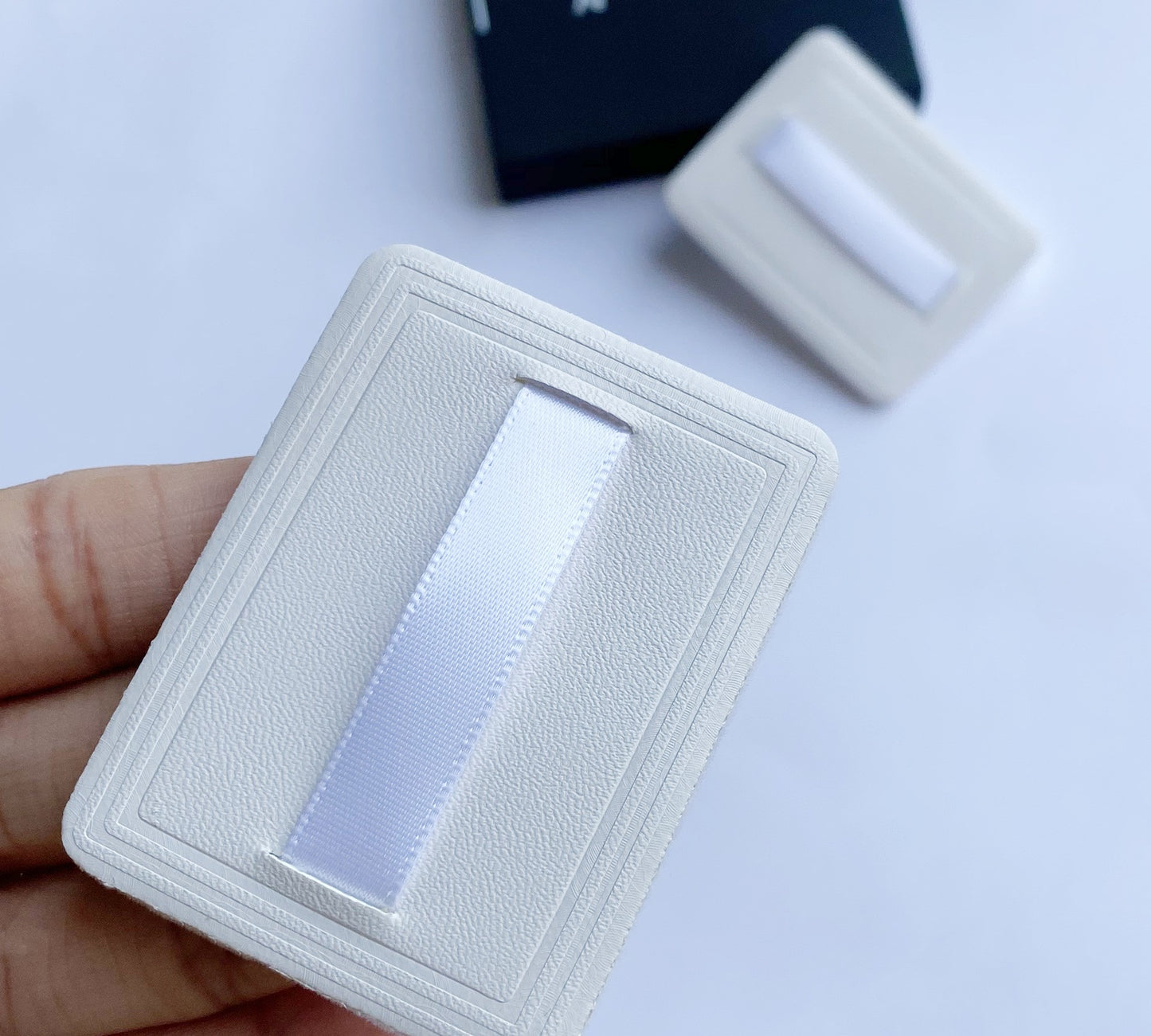 Soft Faux Leather Powder Puff ,rectangle pressed Powder puff with Ribbon,white 4 pcs